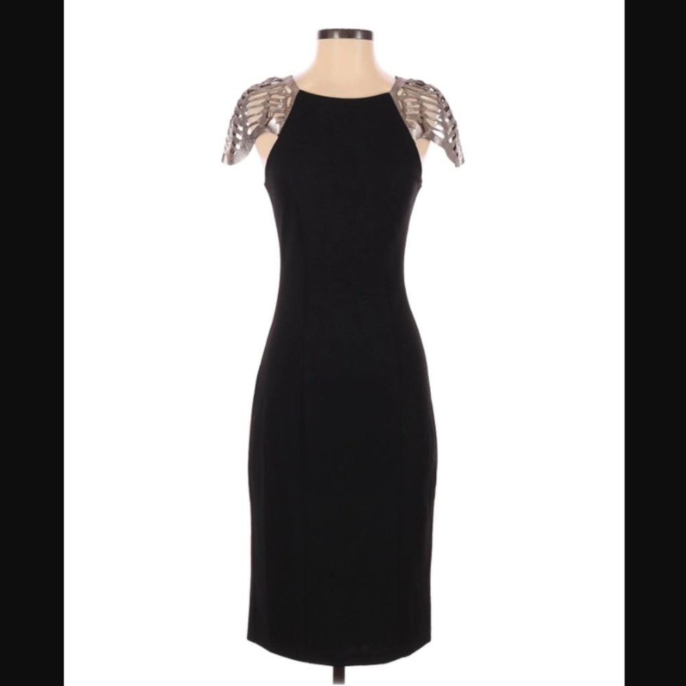 Lumier by Bariano Laser Cut Sleeve Midi Dress Sz M